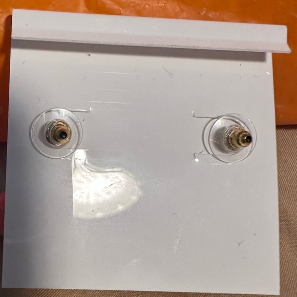 Tory Burch pearl logo earrings gold - Picture 2 of 2